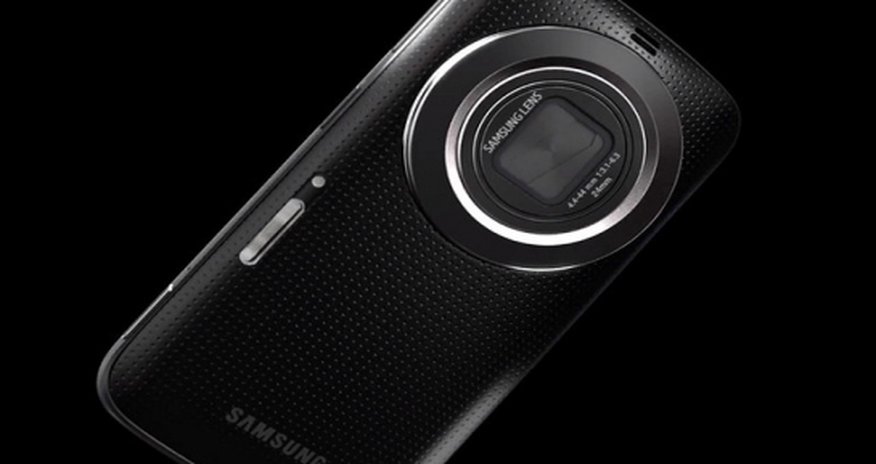 Samsung представила камерофон с 10-кратным зумом Samsung представила камерофон с 10-кратным зумом