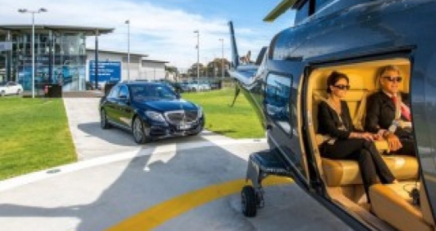 Mercedes-Benz предлагает услугу "вертолетное такси" Mercedes-Benz предлагает услугу "вертолетное такси"