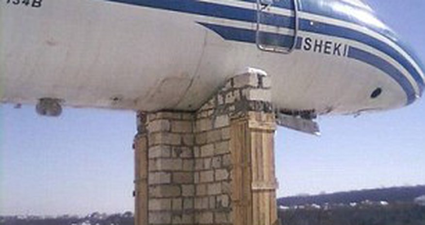 Azerbaijan hopes this unusual restaurant in a plane will become its hottest tourist attraction Azerbaijan hopes this unusual restaurant in a plane will become its hottest tourist attraction