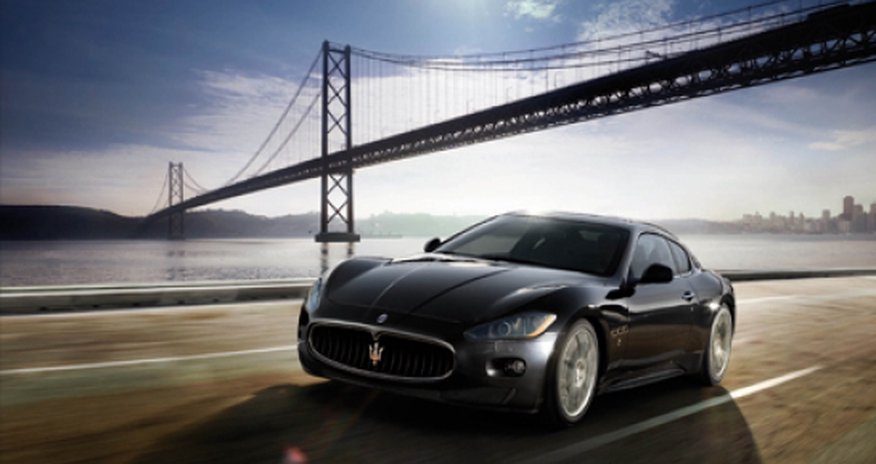 Bakıda “Maserati” yandı Bakıda “Maserati” yandı