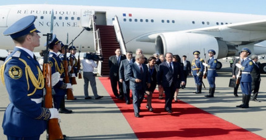 French president arrives in Azerbaijan with official visit French president arrives in Azerbaijan with official visit