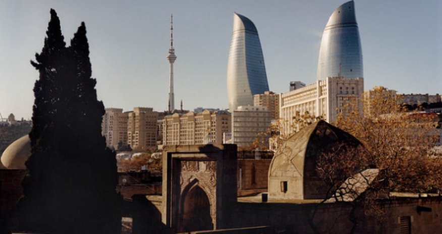 Borderlands: The View from Azerbaijan Borderlands: The View from Azerbaijan