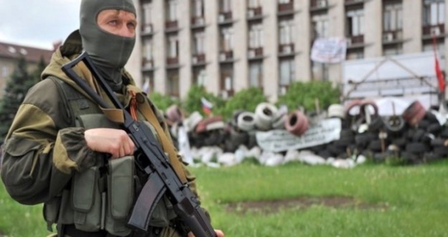 Ukraine crisis: 'Eight killed' in ambush in east Ukraine crisis: 'Eight killed' in ambush in east