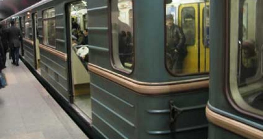 Bakı metrosundakı qəzanın VİDEOsu Bakı metrosundakı qəzanın VİDEOsu