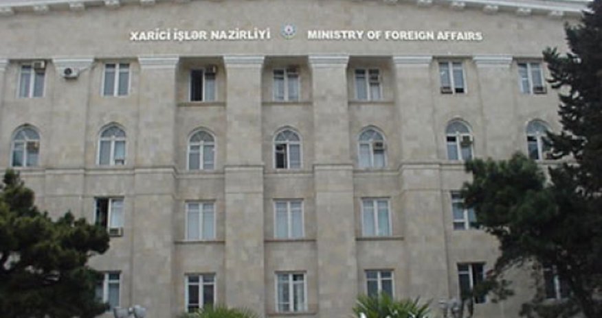 Rəsmi Bakı ermənilərin Laçındakı aksiyasına reaksiya verdi Rəsmi Bakı ermənilərin Laçındakı aksiyasına reaksiya verdi