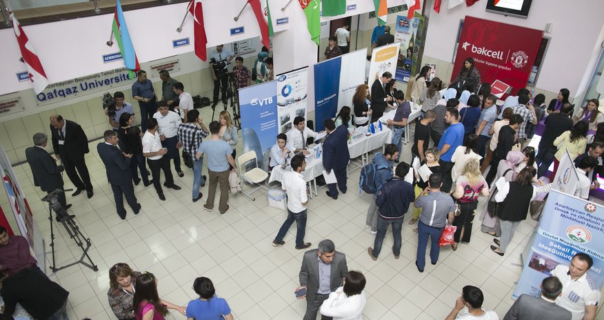 Bakcell gets even closer to job seekers under the slogan of “The First Step in Career” - PHOTO Bakcell gets even closer to job seekers under the slogan of “The First Step in Career” - PHOTO
