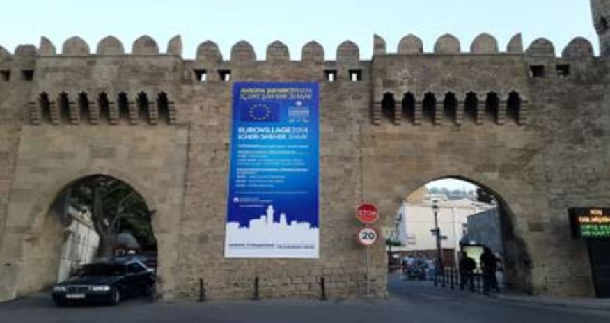 Səfirliklər Bakıda çadır qurdular - Fotolar Səfirliklər Bakıda çadır qurdular - Fotolar