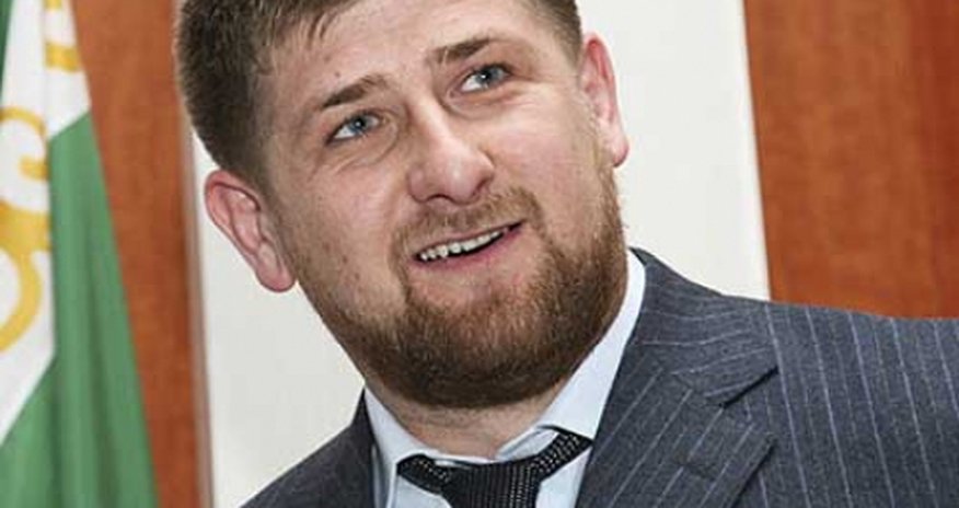 Ramzan Kadırov: "Mən Putinin əsgəriyəm" Ramzan Kadırov: "Mən Putinin əsgəriyəm"
