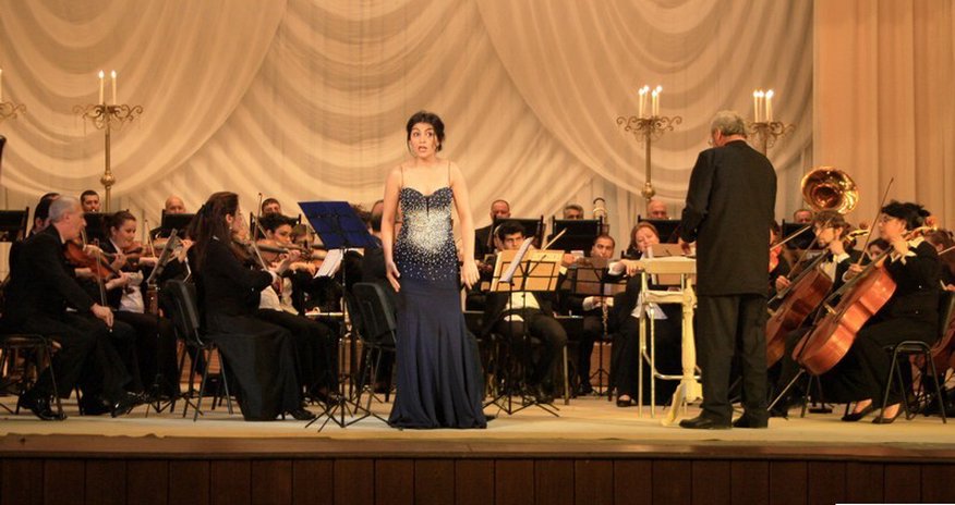 Baku hosts gala concert by Azerbaijan's best opera singers PHOTO Baku hosts gala concert by Azerbaijan's best opera singers PHOTO