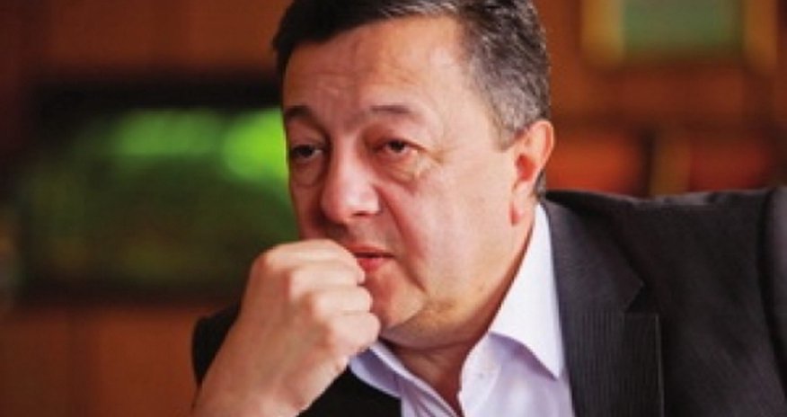 “Ayna” və “Zerkalo” qəzetləri bağlanır “Ayna” və “Zerkalo” qəzetləri bağlanır
