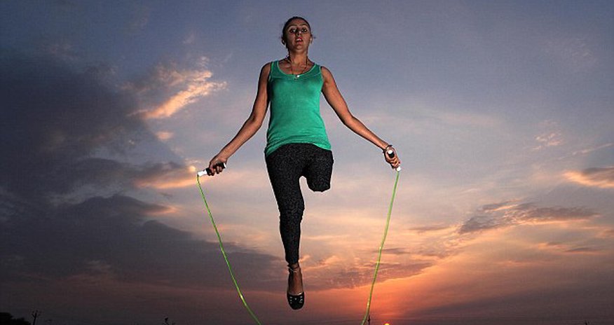 Inspirational one legged dancer blunders in India - PHOTO+VIDEO Inspirational one legged dancer blunders in India - PHOTO+VIDEO