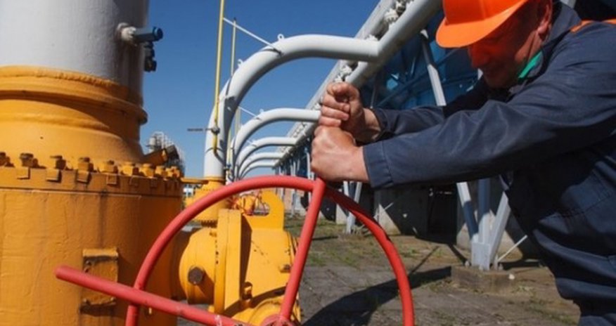 Russia gives Ukraine more time to pay gas bill Russia gives Ukraine more time to pay gas bill