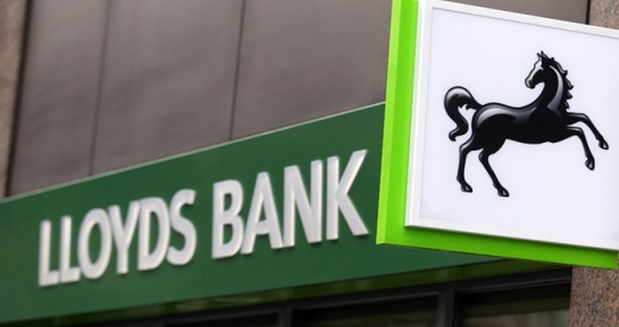 Lloyds Bank и HSBC отказались финансировать сделку BP с «Роснефтью» Lloyds Bank и HSBC отказались финансировать сделку BP с «Роснефтью»