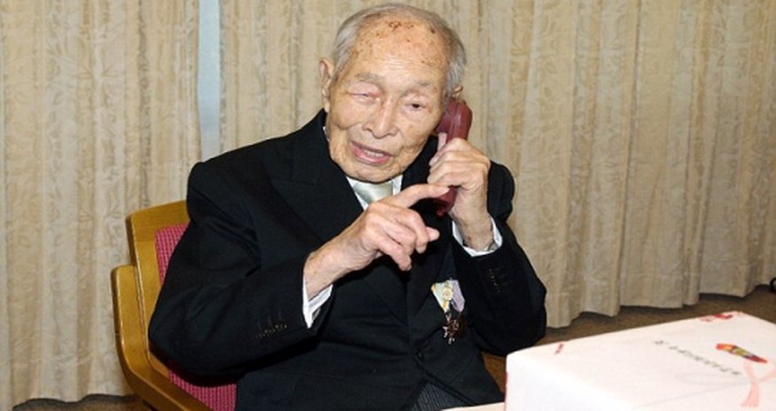 Japanese great-grandfather becomes world’s oldest man Japanese great-grandfather becomes world’s oldest man