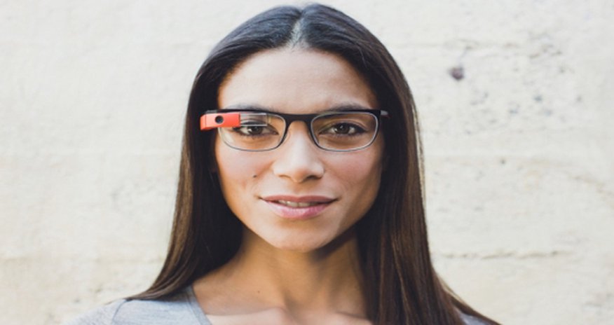 "Умные" очки Google Glass запретили в кинотеатрах "Умные" очки Google Glass запретили в кинотеатрах
