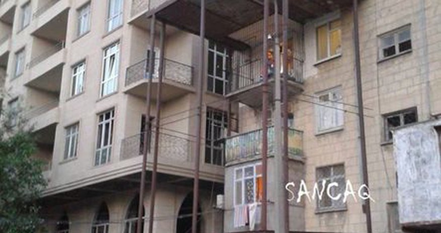 Bakıda analoqu olmayan eyvan – FOTO Bakıda analoqu olmayan eyvan – FOTO