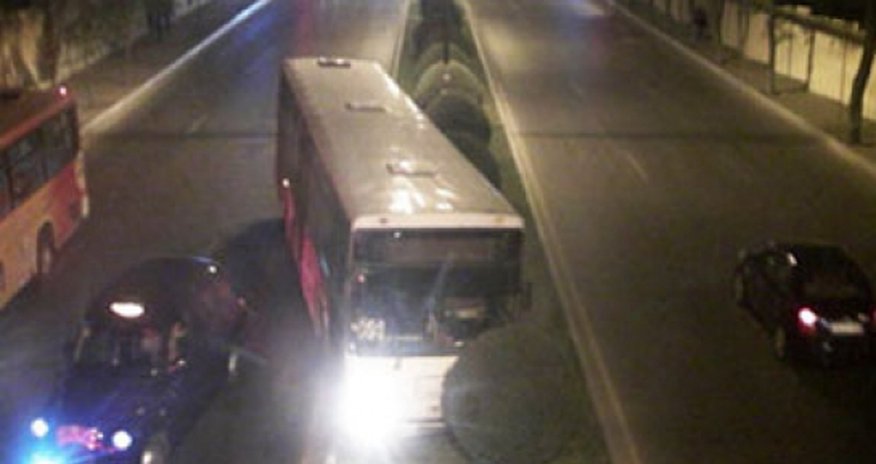 Bakıda avtobus qəzası: yaralılar var Bakıda avtobus qəzası: yaralılar var