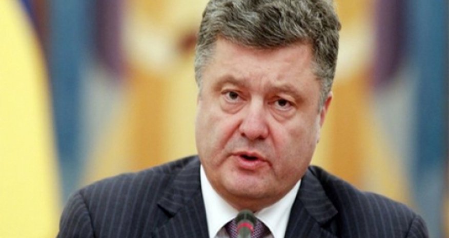 Ukraine's Poroshenko offers unilateral ceasefire Ukraine's Poroshenko offers unilateral ceasefire