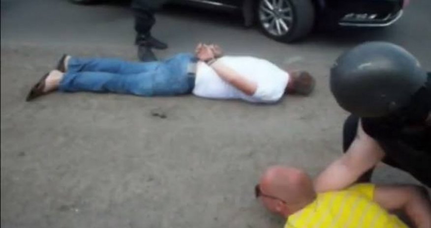 Ukraynadan separatçılara qarşı mükəmməl əməliyyat – Video Ukraynadan separatçılara qarşı mükəmməl əməliyyat – Video