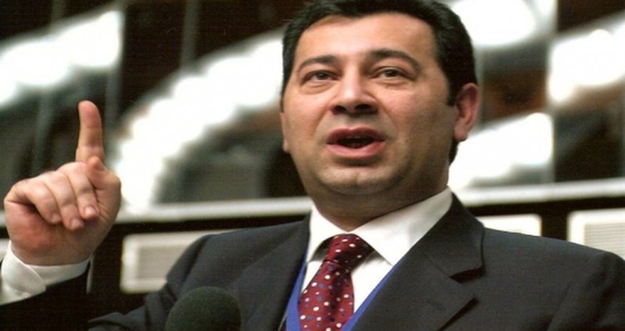 Səməd Seyidov Serbiya üzrə məruzəçi təyin edildi Səməd Seyidov Serbiya üzrə məruzəçi təyin edildi