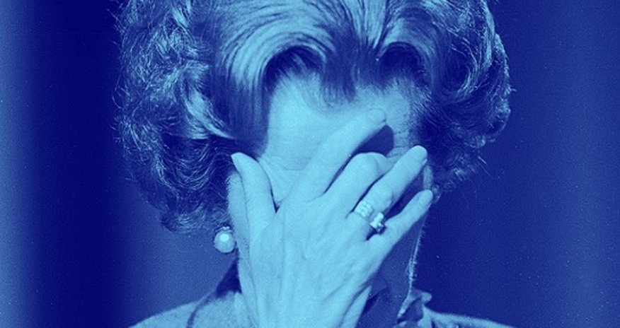 Do women apologize more than men? Do women apologize more than men?