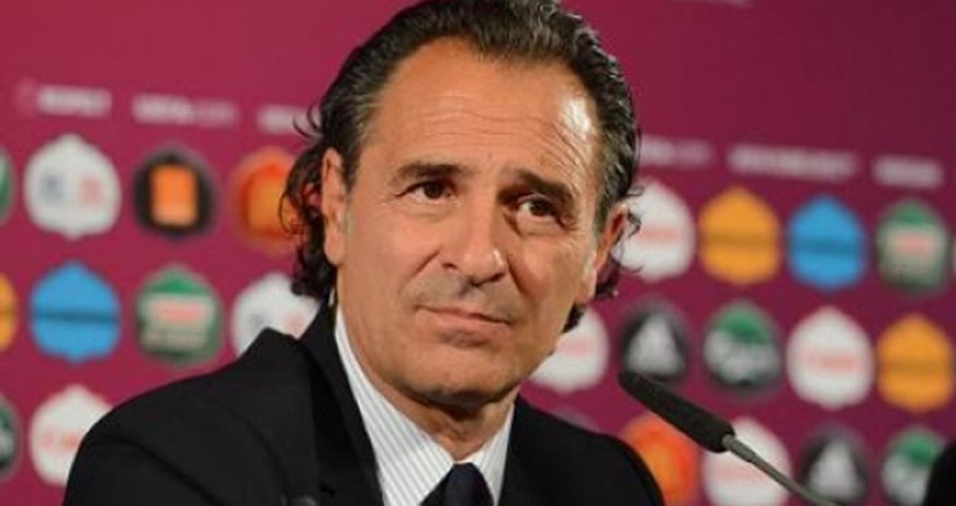 Prandelli "Qalatasaray"la rəsmi müqavilə imzalayır Prandelli "Qalatasaray"la rəsmi müqavilə imzalayır