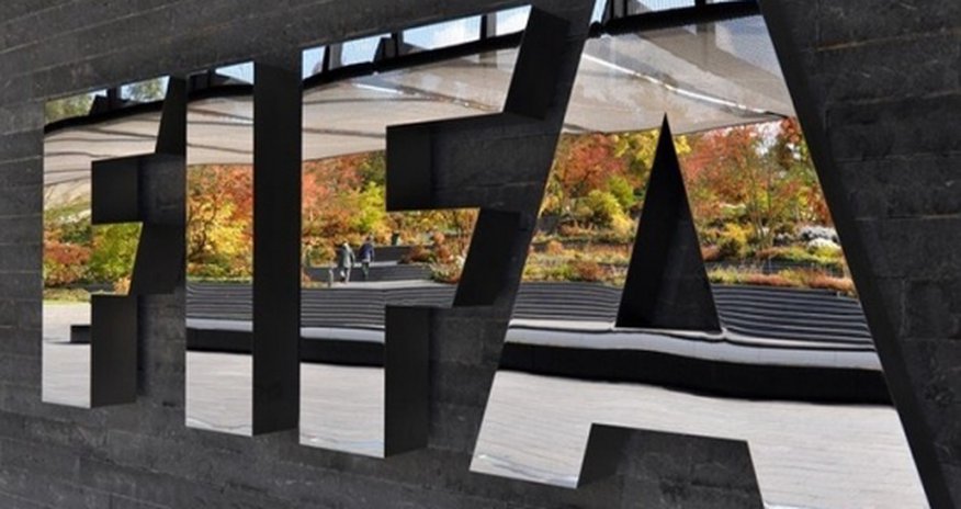 FIFA оштрафовала аргентинцев FIFA оштрафовала аргентинцев