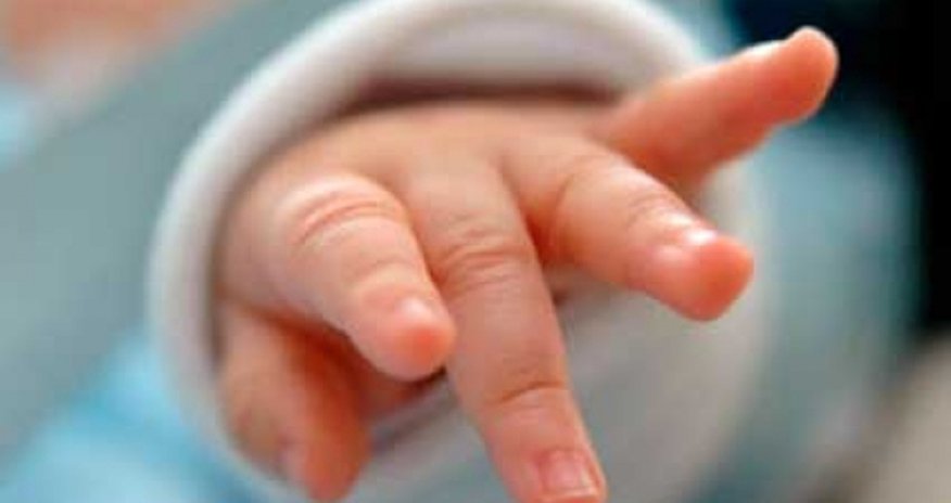 İlk yarımildə övladlığa götürülən uşaqların sayı açıqlanıb İlk yarımildə övladlığa götürülən uşaqların sayı açıqlanıb
