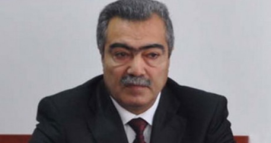 Jurnalistlərin ikinci binasından xəbər var Jurnalistlərin ikinci binasından xəbər var