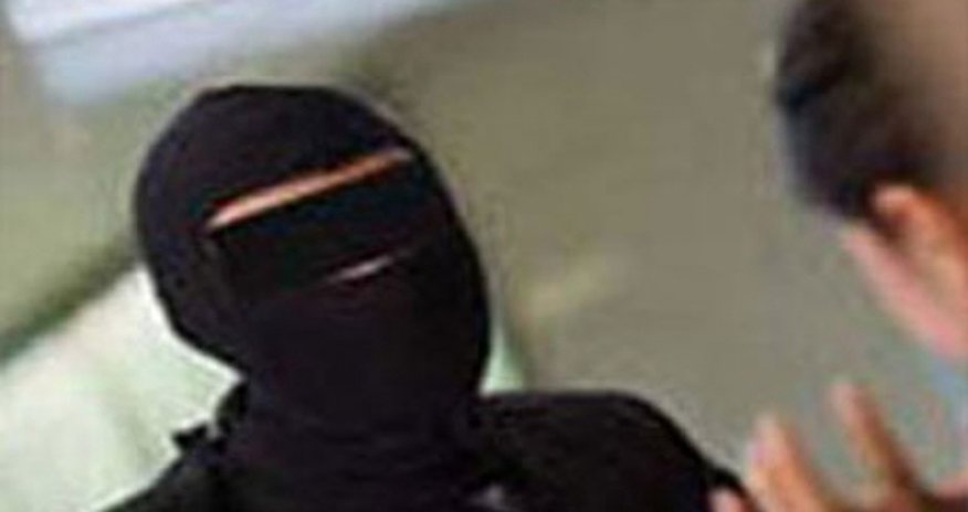 Sankt-Peterburqda azərbaycanlı iş adamının 1,5 mln. dollarını əlindən alıblar Sankt-Peterburqda azərbaycanlı iş adamının 1,5 mln. dollarını əlindən alıblar