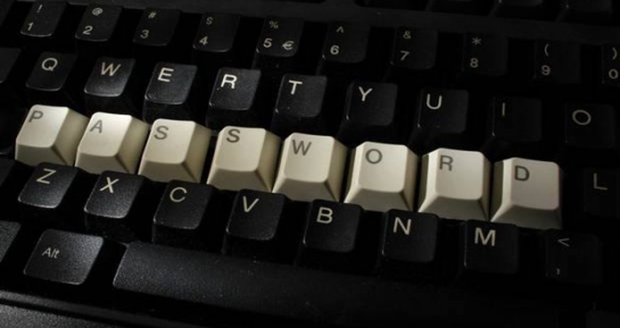 Microsoft tells users to re-use your old passwords and stop using strong ones Microsoft tells users to re-use your old passwords and stop using strong ones