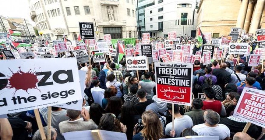 Hundreds protest against 'BBC pro-Israel bias' of Gaza coverage - VIDEO Hundreds protest against 'BBC pro-Israel bias' of Gaza coverage - VIDEO