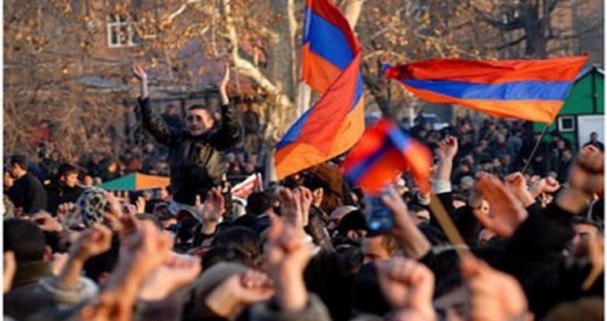 Армяне распоясались в Турции Армяне распоясались в Турции
