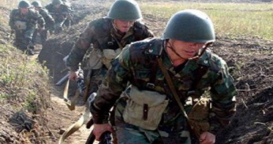 Солдат азербайджанской армии выстрелил в себя Солдат азербайджанской армии выстрелил в себя