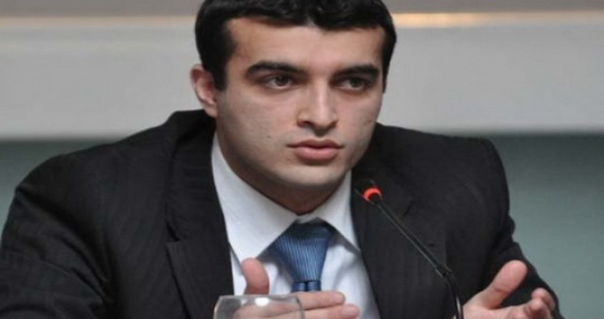 Rəsul Cəfərovun evində axtarış aparılıb Rəsul Cəfərovun evində axtarış aparılıb