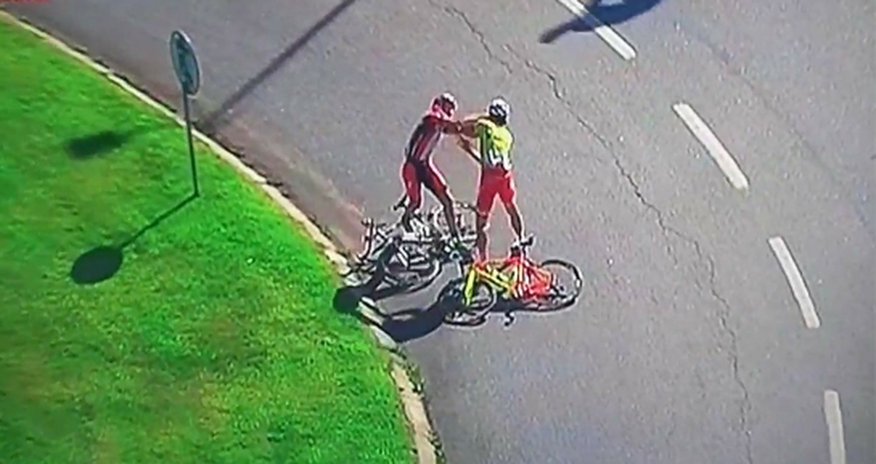 Cyclists get into huge punch-up at the end of four-hour stage Cyclists get into huge punch-up at the end of four-hour stage