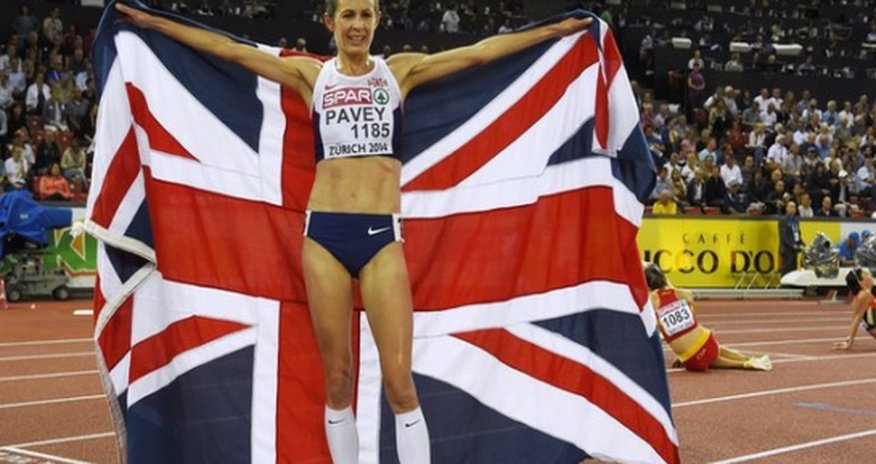 Jo Pavey, 40, wins European Championship 10,000m Jo Pavey, 40, wins European Championship 10,000m