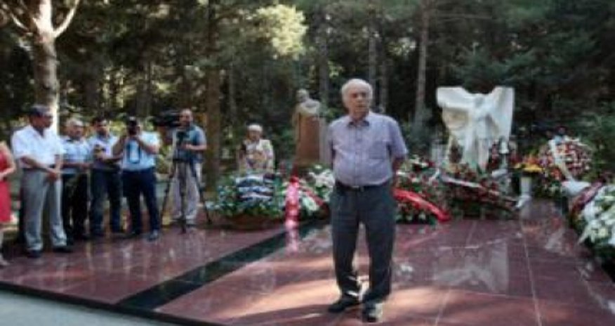 Great Azerbaijani singer Muslim Magomayev commemorated in Baku Great Azerbaijani singer Muslim Magomayev commemorated in Baku