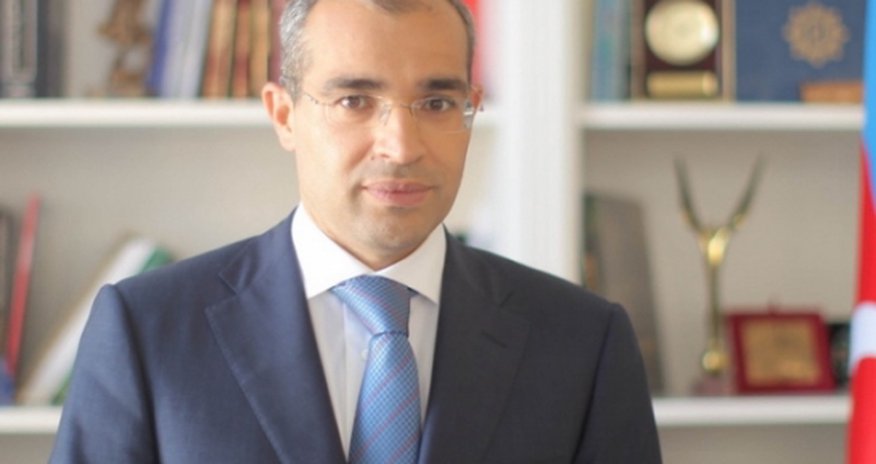 Mikayıl Cabbarov 14 məktəbə yeni direktor təyin etdi Mikayıl Cabbarov 14 məktəbə yeni direktor təyin etdi