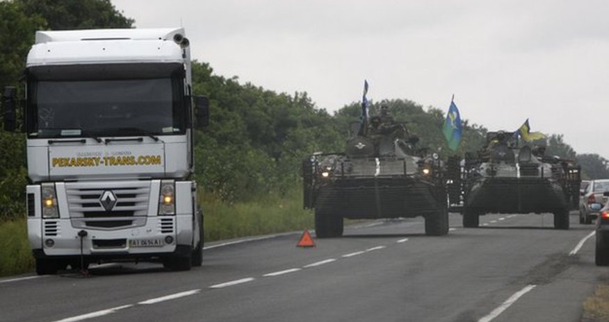 Ukraine refugee convoy hit by rockets, says military - PHOTO Ukraine refugee convoy hit by rockets, says military - PHOTO