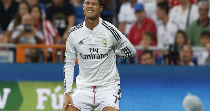 Ronaldo 'suffered leg injury' in Super Cup Ronaldo 'suffered leg injury' in Super Cup