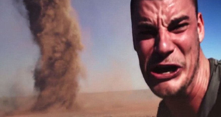 The world's most dangerous selfie? - VIDEO The world's most dangerous selfie? - VIDEO