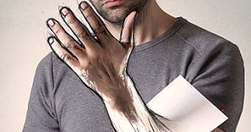 The artist who brings his self-portraits to life - PHOTO+VIDEO The artist who brings his self-portraits to life - PHOTO+VIDEO