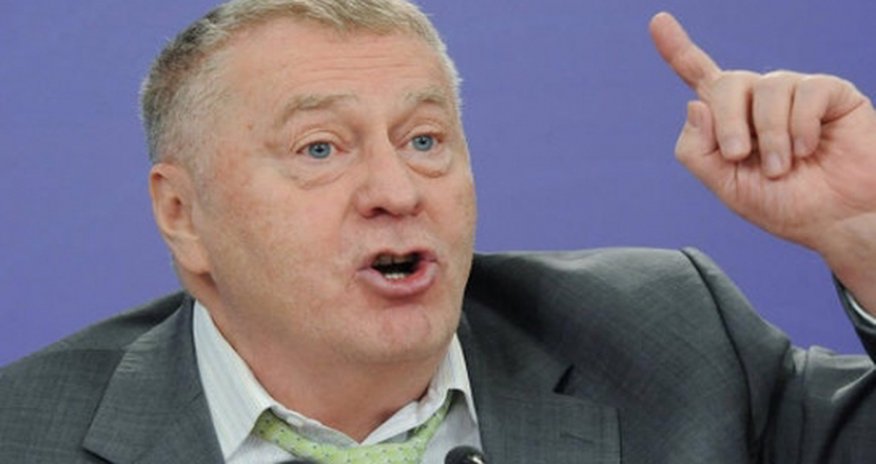 Жириновский предложил Путину стать императором Жириновский предложил Путину стать императором