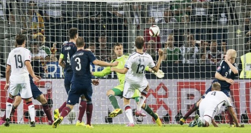Germany 2 - 1 Scotland Germany 2 - 1 Scotland
