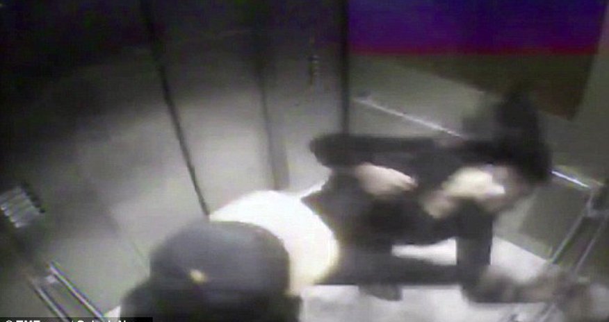 NFL football player knocks out fiancée in elevator - PHOTO+VIDEO NFL football player knocks out fiancée in elevator - PHOTO+VIDEO