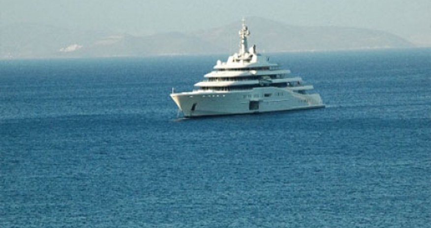 Abramoviç 1.2 milyard dollarlıq yaxtası ilə Türkiyədə Abramoviç 1.2 milyard dollarlıq yaxtası ilə Türkiyədə