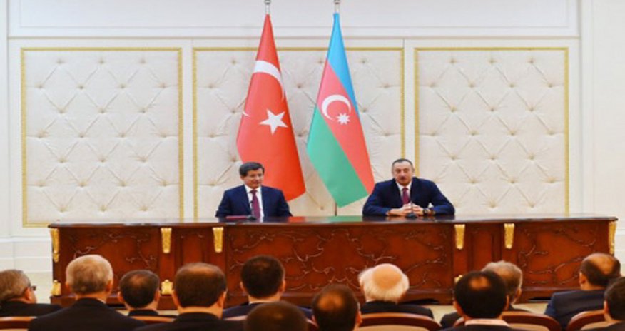 İlham Əliyev: "TANAP Türkiyə-Azərbaycan layihəsidir" İlham Əliyev: "TANAP Türkiyə-Azərbaycan layihəsidir"