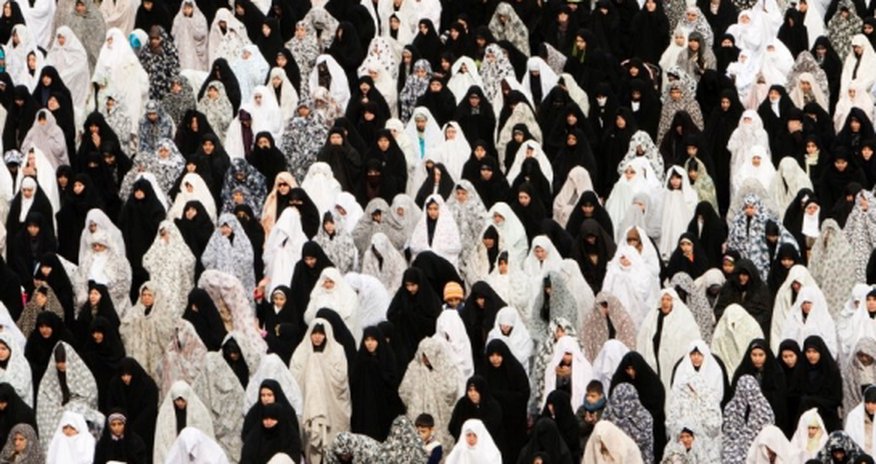 Twin visions of Islamic Feminism Split Muslim Community Twin visions of Islamic Feminism Split Muslim Community