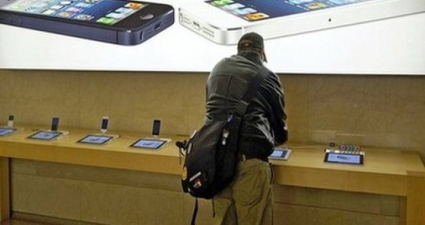 EU to decry Apple's Irish tax deal EU to decry Apple's Irish tax deal